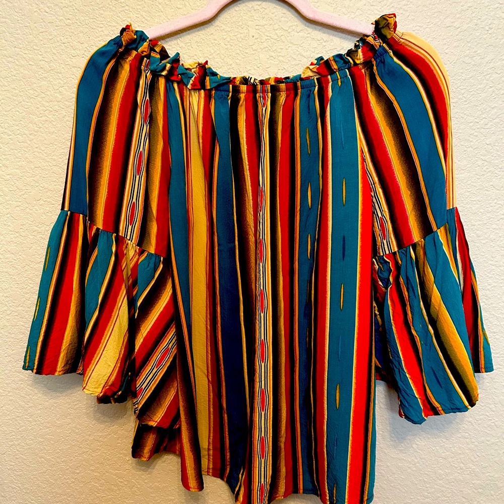 Multicolor Aztec print On or Off-Shoulder Women's Top